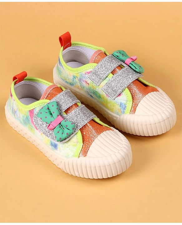 Cute Walk by Babyhug Casual Shoes with Velcro Closure & Bow Applique - Green & Orange
