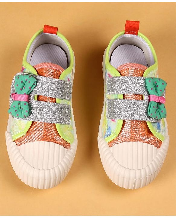 Cute Walk by Babyhug Casual Shoes with Velcro Closure & Bow Applique - Green & Orange