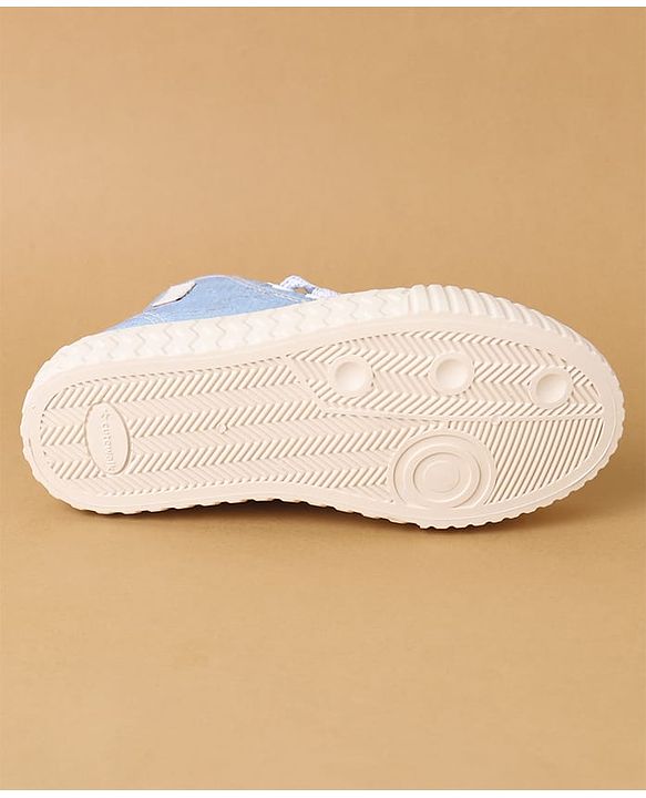 Cute Walk by Babyhug Lace Up Casual Shoes - Pink