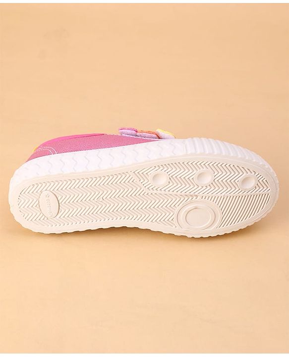 Cute Walk by Babyhug Velcro Closure Casual Shoes - Fuchsia