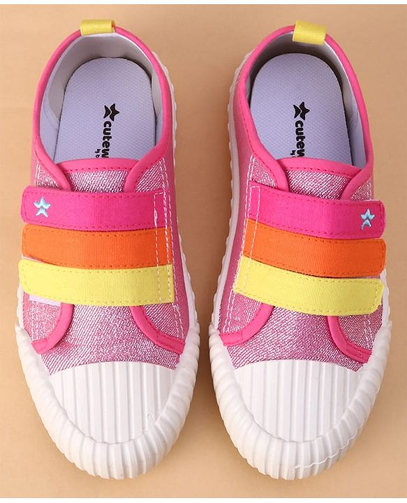 Cute Walk by Babyhug Velcro Closure Casual Shoes - Fuchsia