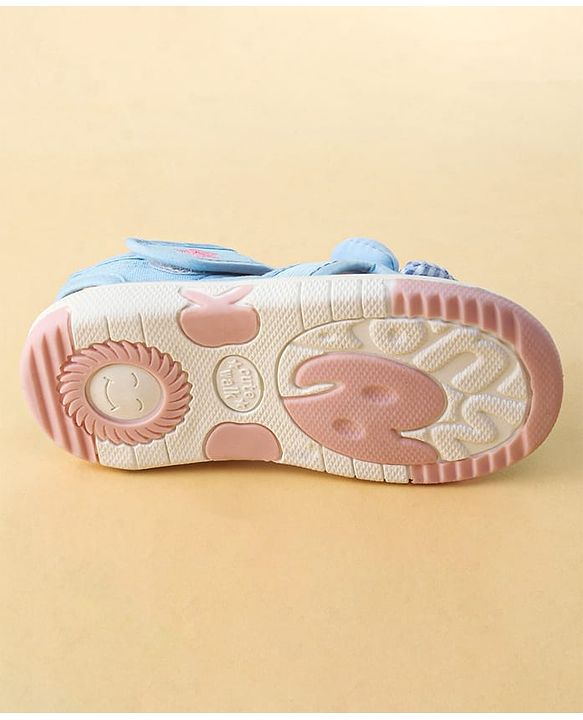 Cute Walk by Babyhug Printed Sandals With Velcro Closure & Floral Applique - Light Blue
