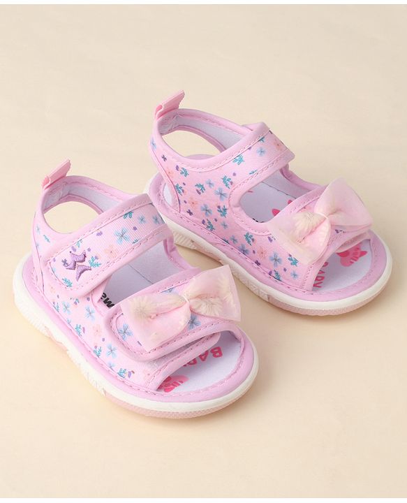 Cute Walk by Babyhug Sandals with Velcro Closure Floral Print & Bow Applique - Pink