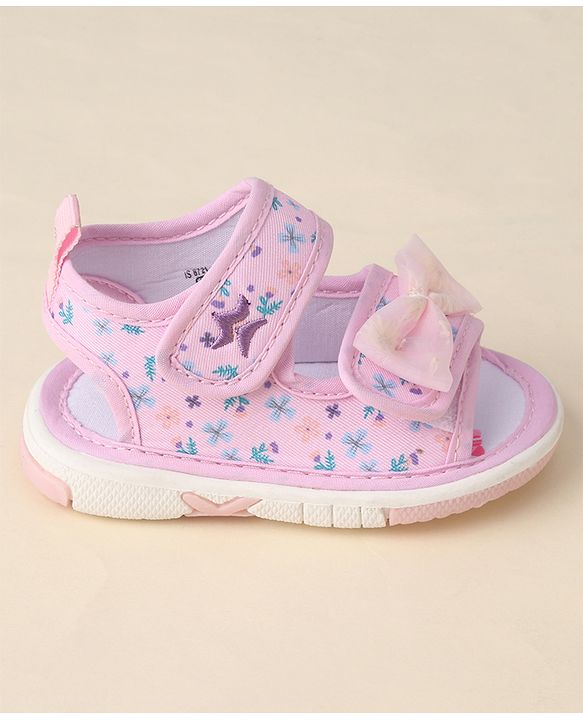 Cute Walk by Babyhug Sandals with Velcro Closure Floral Print & Bow Applique - Pink