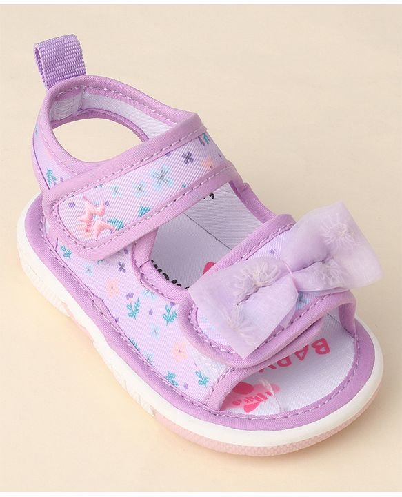 Cute Walk by Babyhug Sandals with Velcro Closure Floral Print & Bow Applique - Purple
