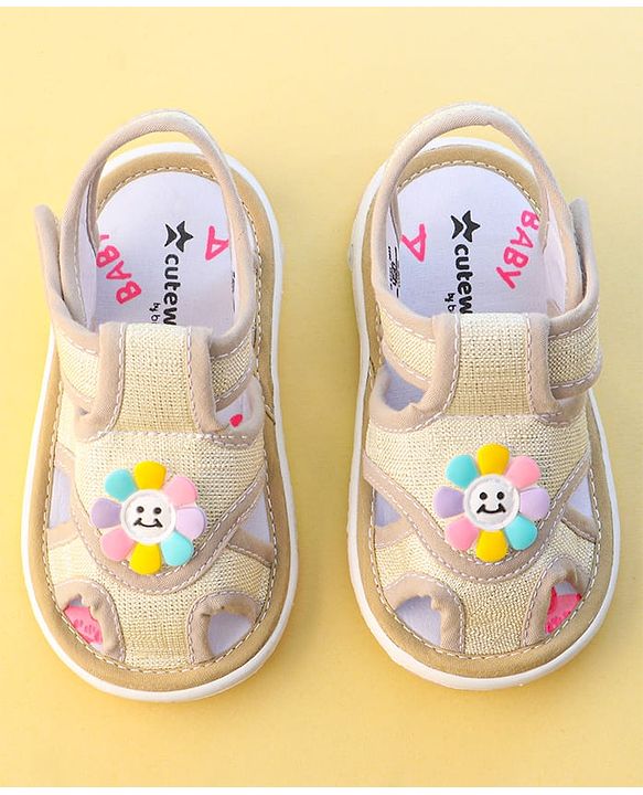 Cute Walk by Babyhug Velcro Closure Sandals With Sunflower Applique - Beige