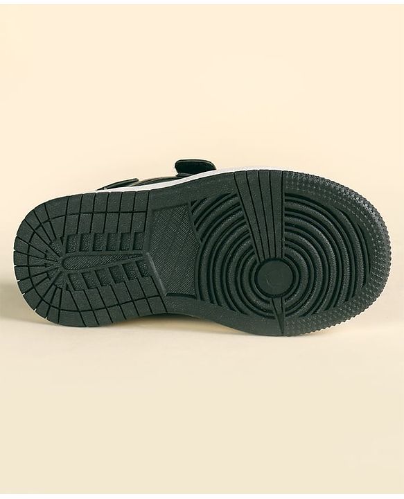 Cute Walk by Babyhug Solid Party Wear Shoes With Velcro Closure - Black
