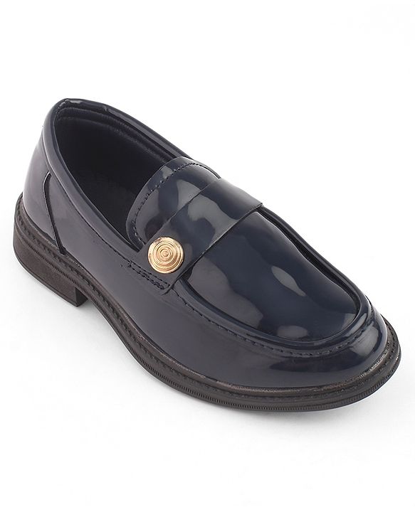 Cute Walk by Babyhug Loafers with Applique - Black