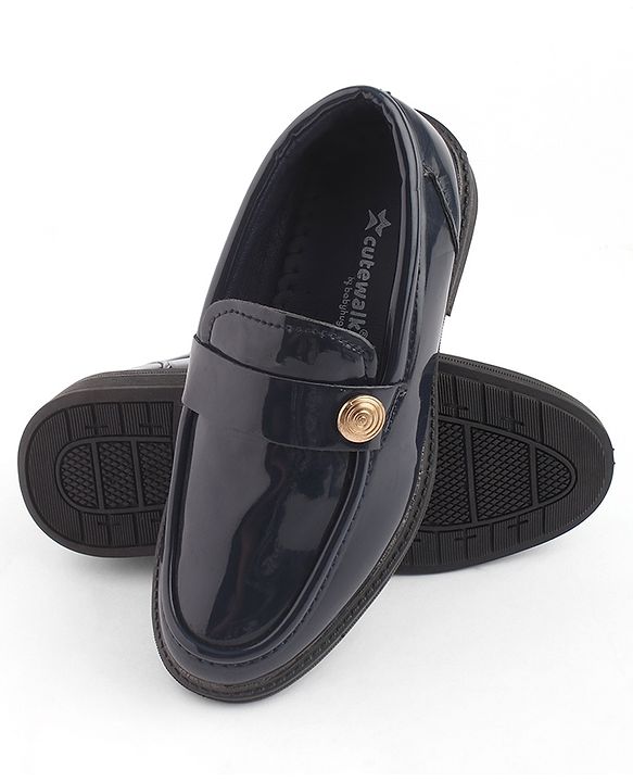 Cute Walk by Babyhug Loafers with Applique - Black
