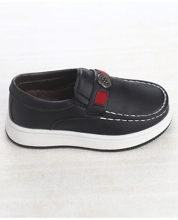 Cute Walk by Babyhug Slip On 3D Applique Loafers - Black