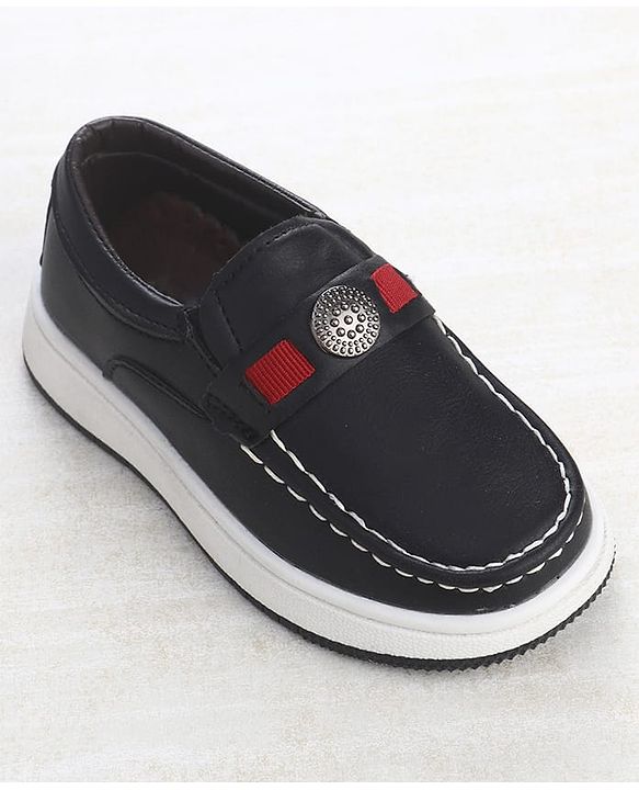 Cute Walk by Babyhug Slip On 3D Applique Loafers - Black