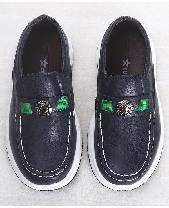 Cute Walk by Babyhug Slip On 3D Applique Loafers - Black