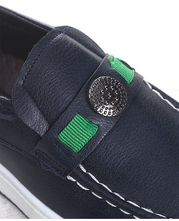 Cute Walk by Babyhug Slip On 3D Applique Loafers - Black