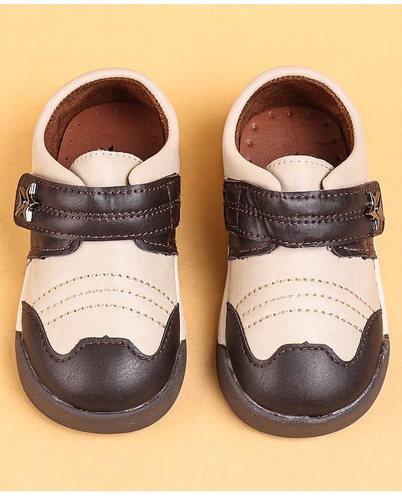 Cute Walk by Babyhug Casual Shoes with Velcro Closure - Brown & Beige
