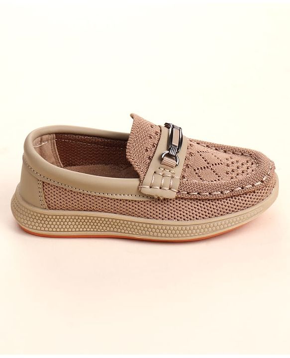 Cute Walk by Babyhug Slip On Solid Loafers - Brown
