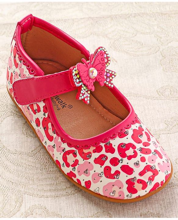 Cute Walk by Babyhug Ballerinas with Velcro Closure Heart Print & Bow Applique - Mint