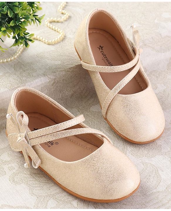 Cute Walk by Babyhug Ballerinas With Velcro Closure & Bow Applique - Beige