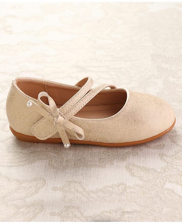 Cute Walk by Babyhug Ballerinas With Velcro Closure & Bow Applique - Beige