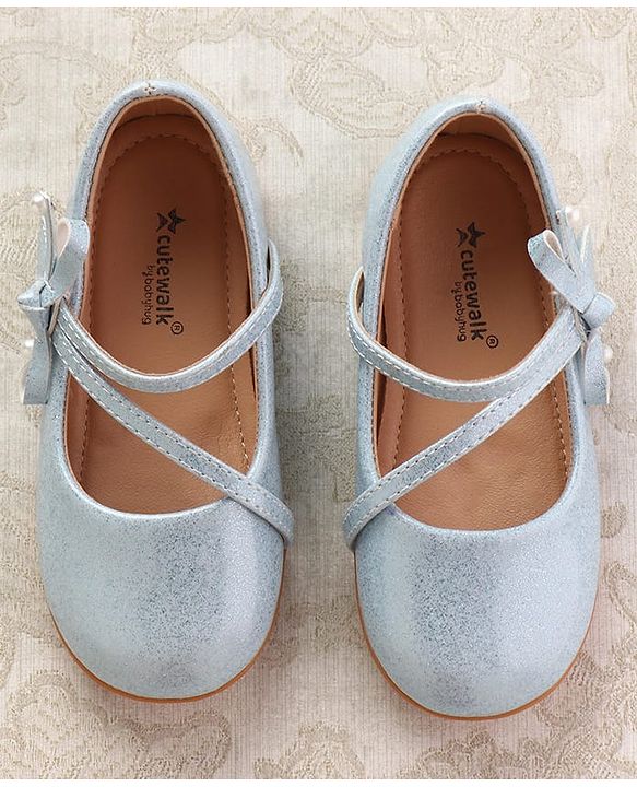 Cute Walk by Babyhug Ballerinas With Velcro Closure & Bow Applique - Beige