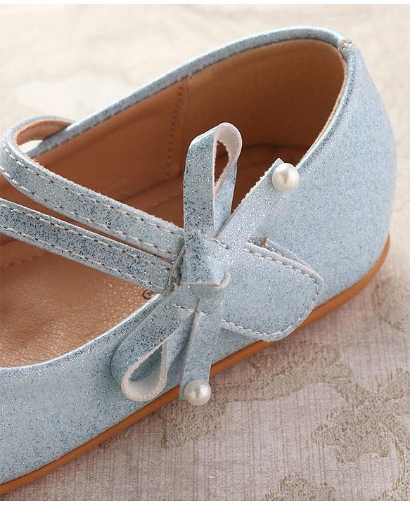 Cute Walk by Babyhug Ballerinas With Velcro Closure & Bow Applique - Beige
