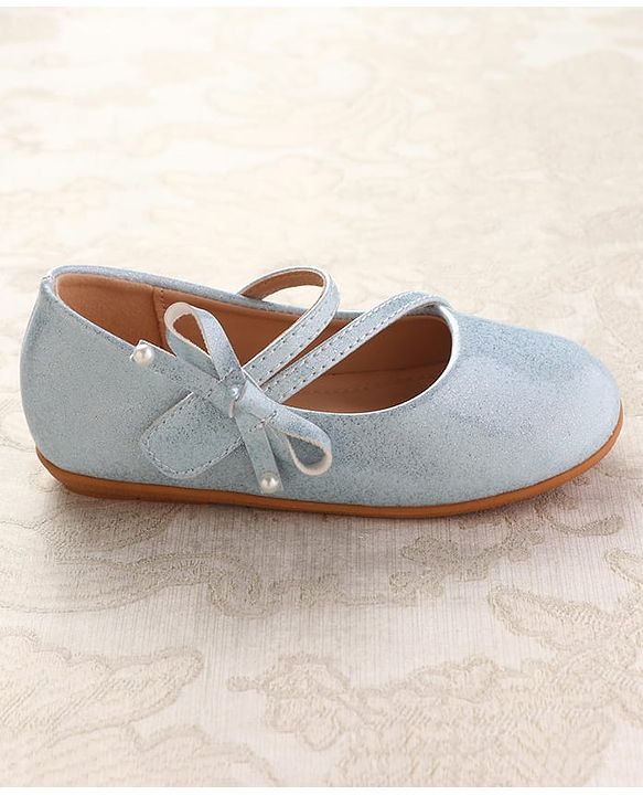 Cute Walk by Babyhug Ballerinas With Velcro Closure & Bow Applique - Beige