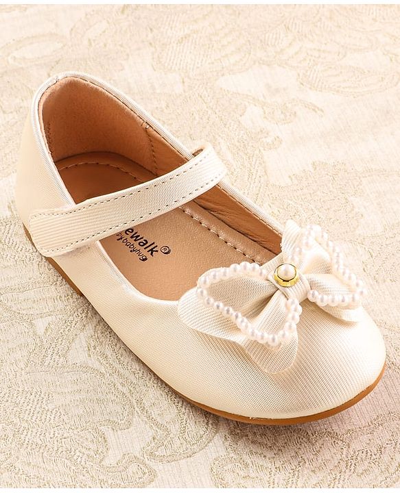 Cute Walk by Babyhug Ballerina with Velcro Closure & Bow Applique - White