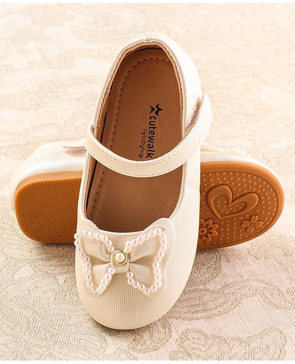 Cute Walk by Babyhug Ballerina with Velcro Closure & Bow Applique - White