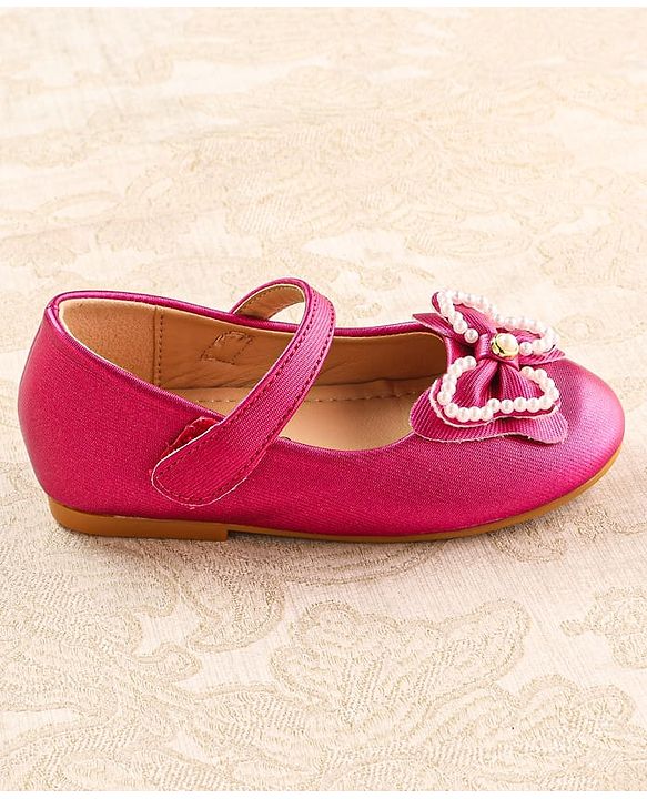 Cute Walk by Babyhug Ballerina with Velcro Closure & Bow Applique - White