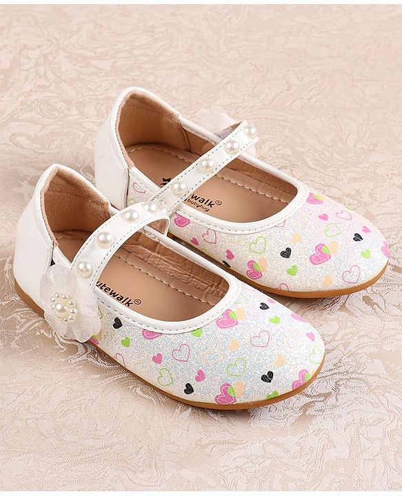 Cute Walk by Babyhug Ballerina with Velcro Closer & Hearts Print - Pink