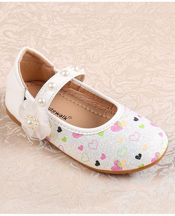 Cute Walk by Babyhug Ballerina with Velcro Closer & Hearts Print - Pink
