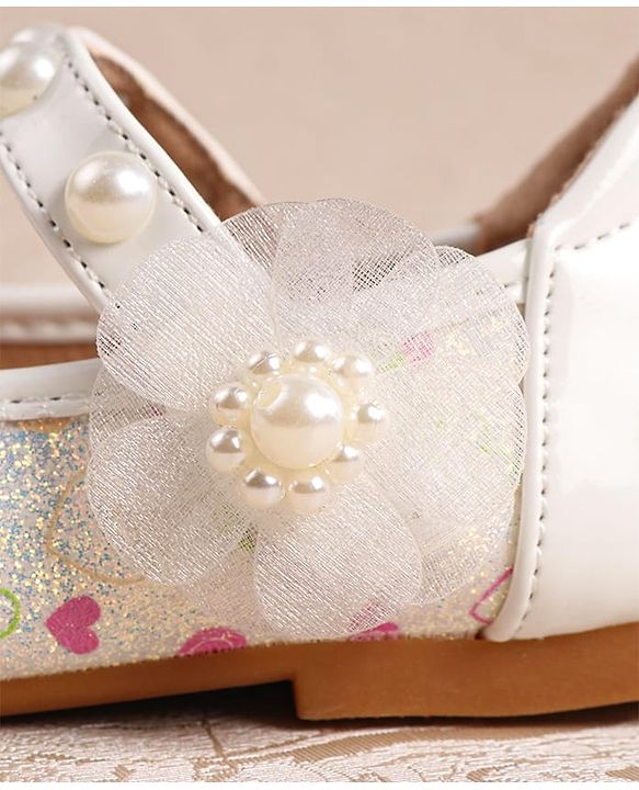 Cute Walk by Babyhug Ballerina with Velcro Closer & Hearts Print - Pink