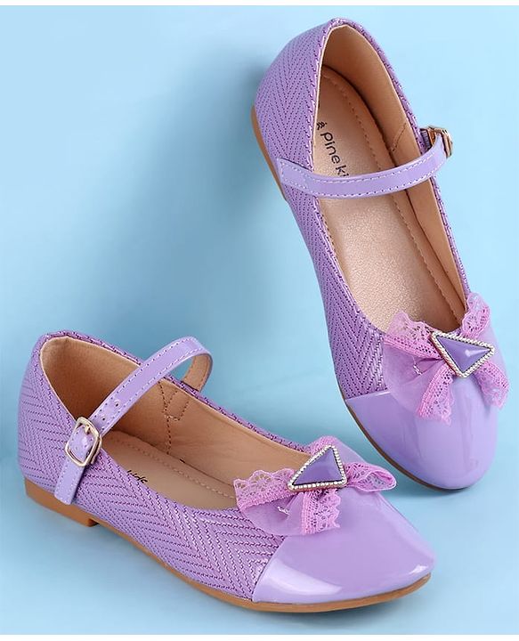Pine Kids Clip Closure Solid Coloured Ballerina With Bow Applique - Purple