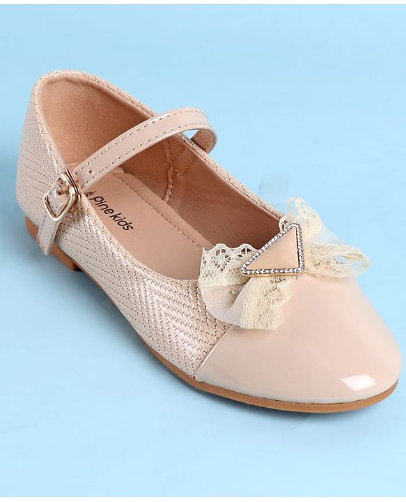 Pine Kids Clip Closure Solid Coloured Ballerina With Bow Applique - Beige