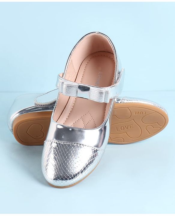 Pine Kids Ballerina with Velcro Closure - Golden