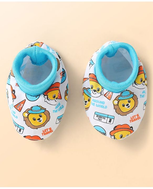 Babyhug 100% Cotton Interlock Knit Cap Mittens & Booties With Animal Print Light Blue - Diameter 10 cm