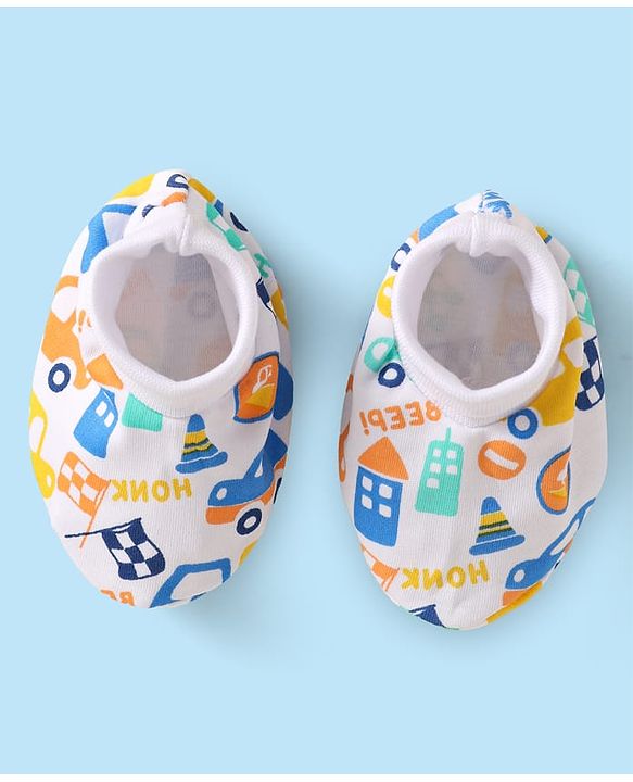 Babyhug 100% Cotton Knit Cap Mittens & Booties Set with Vehicle Print White - Diameter 10 cm