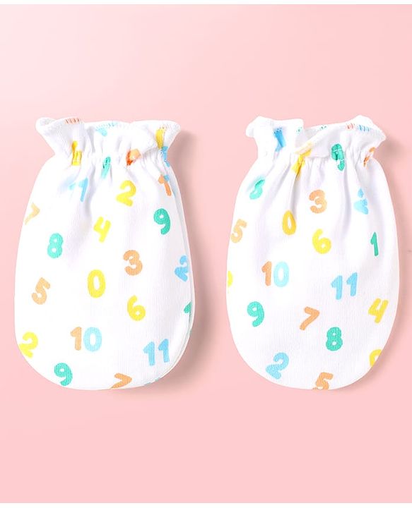 Babyhug 100% Cotton Cap Mittens & Booties With Numbers Print Light Blue - Diameter 10.5 cm