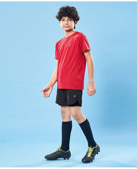 Pine Active Knit Half Sleeves High Stretch Skin Friendly Cut & Sew Solid Color T-Shirt - Red