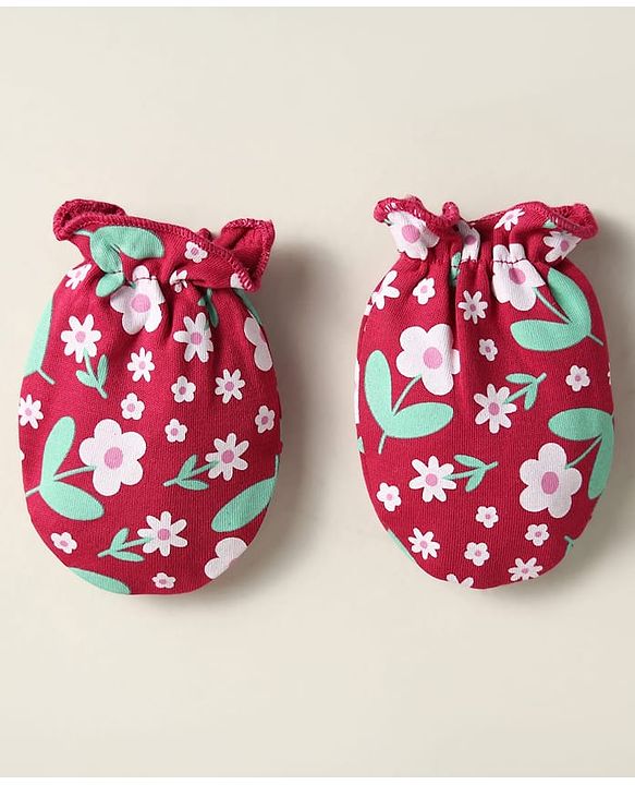 Babyhug 100% Cotton Cap Mittens And Booties Floral Printed Maroon - Diameter 12 cm