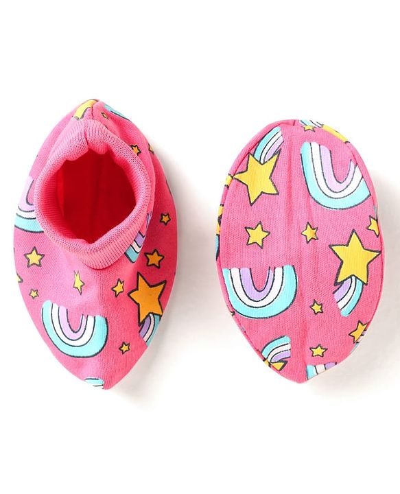 Babyhug 100% Cotton Interlock Knit Cap Mittens & Booties Set With Rainbow Print Pink - Diameter 14 cm