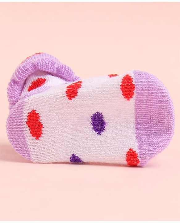 Cute Walk by Babyhug Socks With Polka Dots & Cartoon Face Applique - Purple