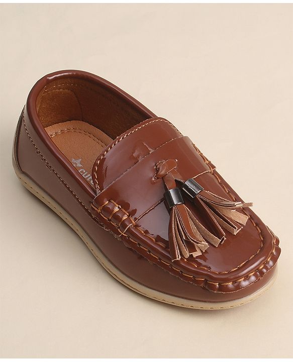 Cute Walk by Babyhug Slip On Loafers with Tassels Applique - Brown
