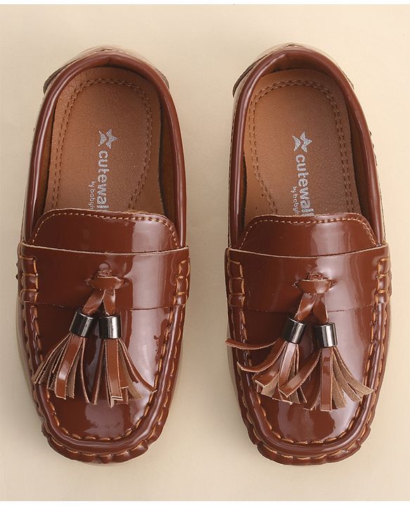 Cute Walk by Babyhug Slip On Loafers with Tassels Applique - Brown