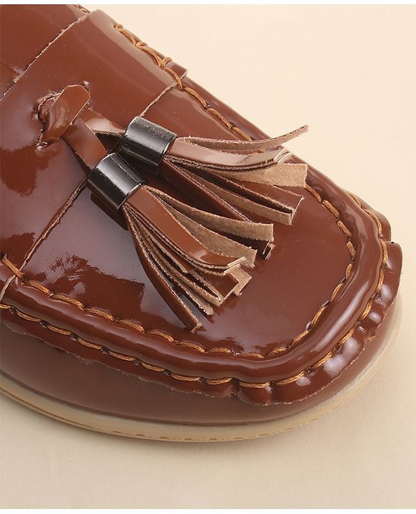 Cute Walk by Babyhug Slip On Loafers with Tassels Applique - Brown