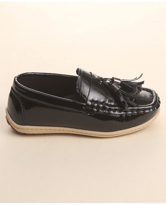 Cute Walk by Babyhug Slip On Loafers with Tassels Applique - Brown
