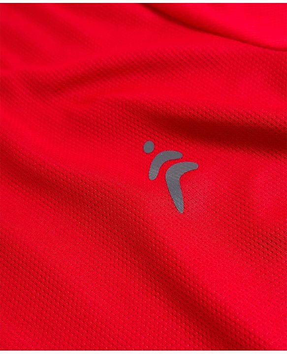 Pine Active Solid Half Sleeve Solid Colour T-Shirt - Red