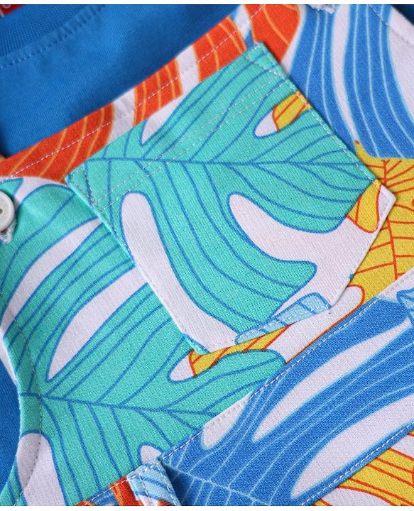 Babyhug Single Jersey Knit Dungaree & Half Sleeves T-Shirt With Leaves Print - Light Blue