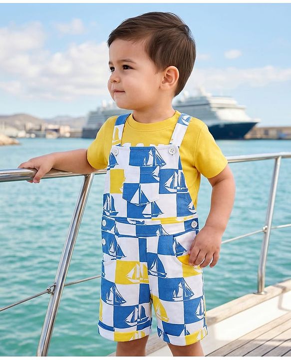 Babyhug Single Jersey Knit Half Sleeves T-Shirt & Dungaree With Boat Print - Yellow & Blue