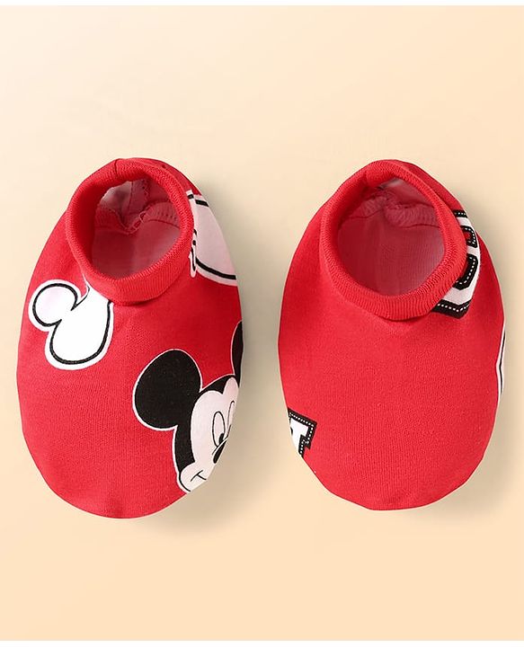 Babyhug Disney Interlock Knit Cap Mittens & Booties Set With Mickey Mouse Print - Red
