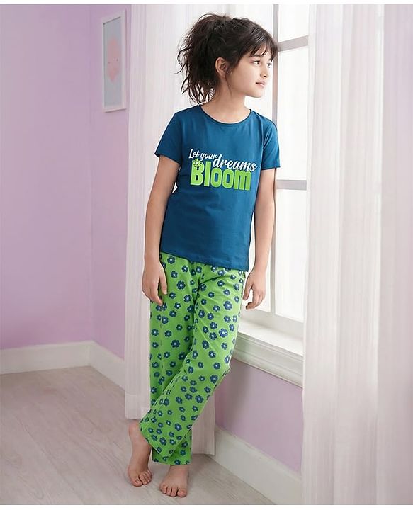 Pine Kids Cotton Knit Half Sleeves Capri Night Suit With Text & Floral Print - Navy Blue & Green